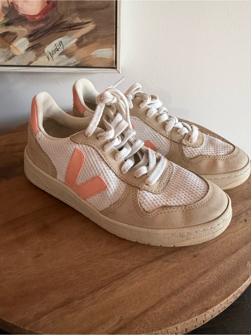 Veja Women's Sneakers Tennis Shoes Size 6